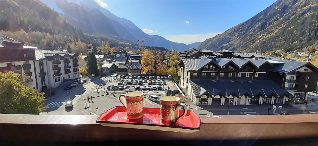 Vue Montblanc Magique En Centre-Ville Avec Parking Chamonix Exterior photo